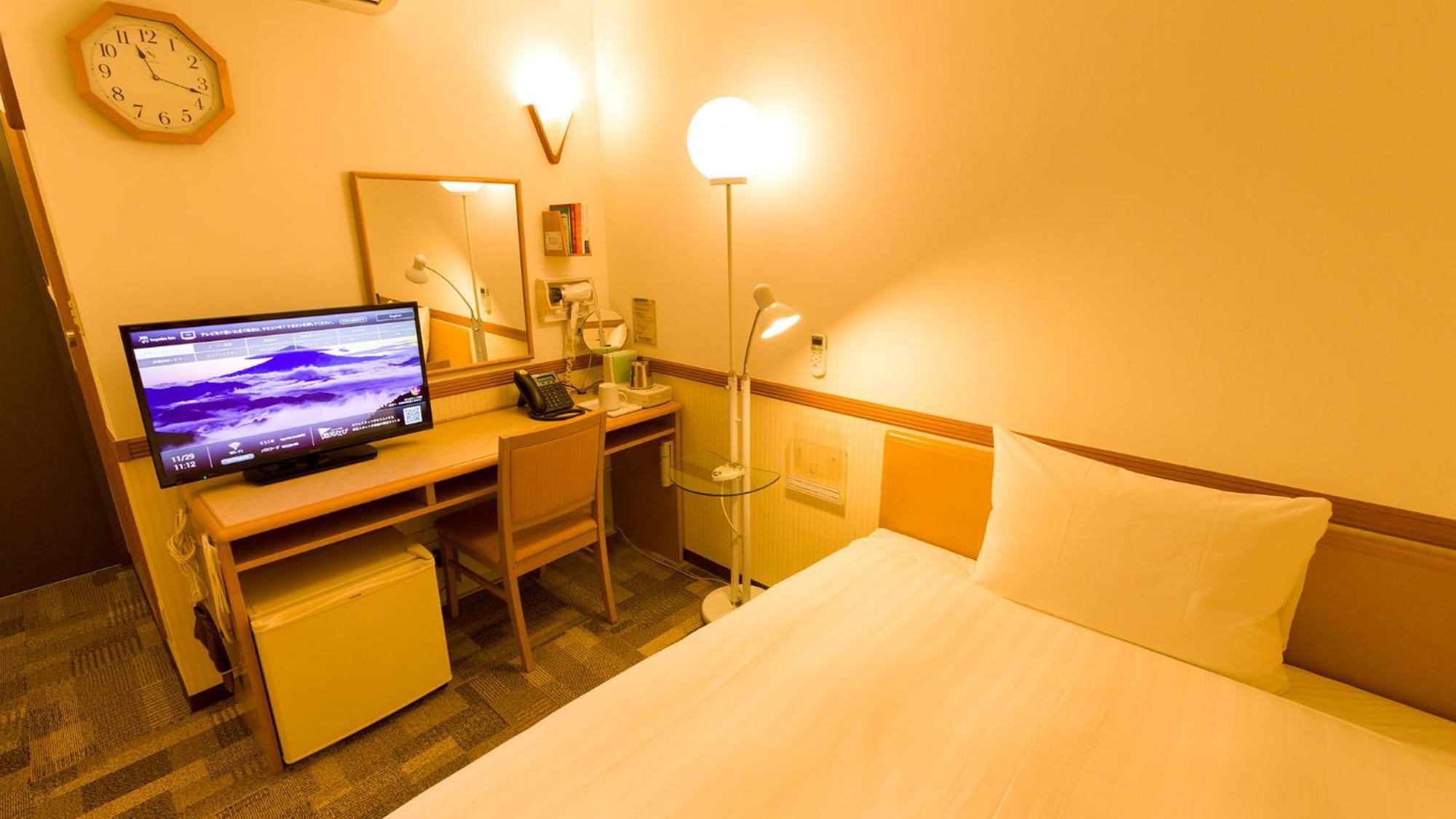Toyoko Inn Naha Omoromachi Ekimae Стая снимка